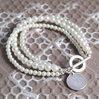Personalized Triple Strand Pearl Bracelet for Mothers